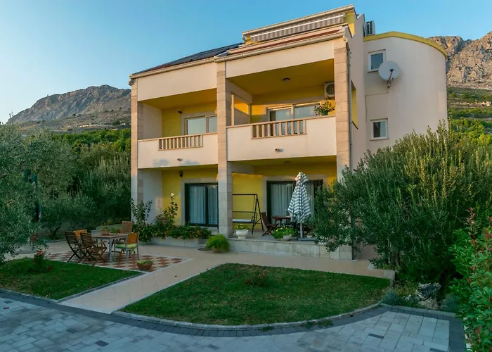 Apartments Tonci
