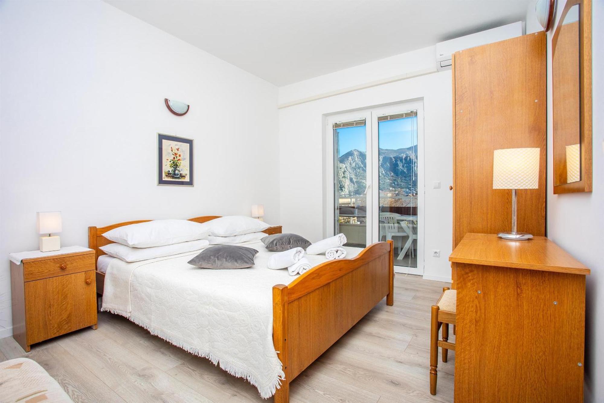 Ton?i Apartment *