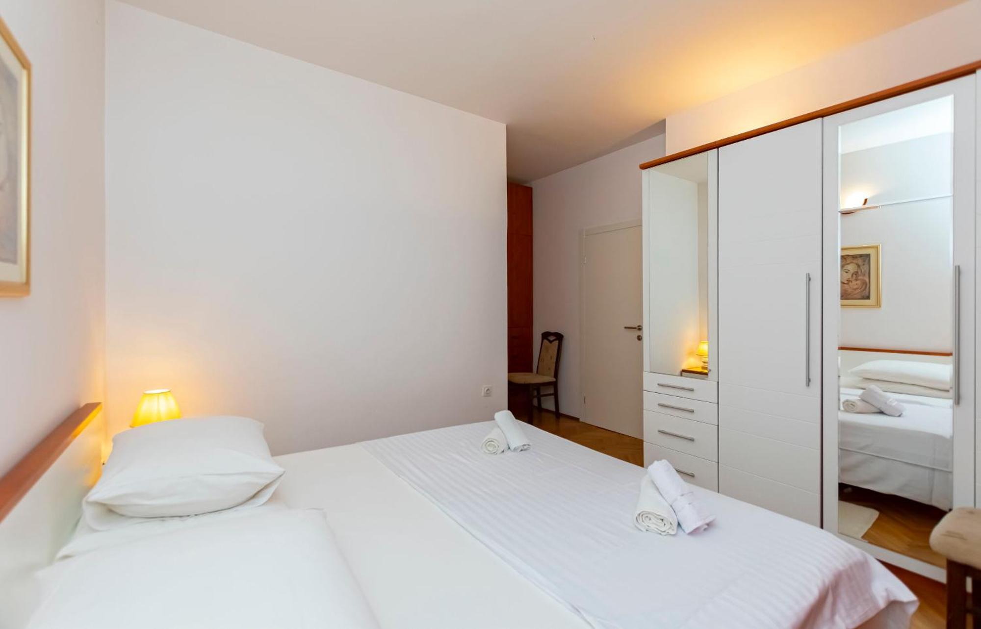 Ton?i Apartment *