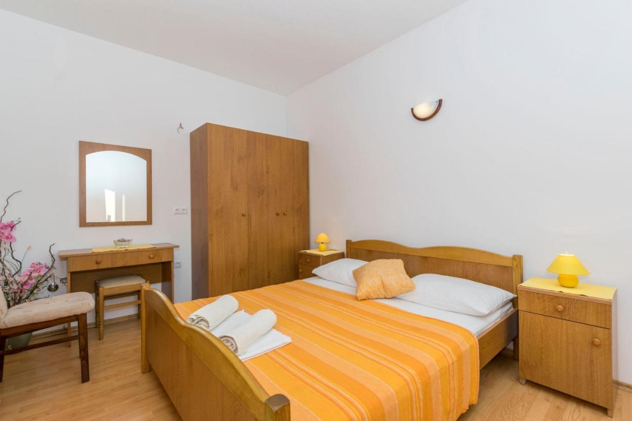 Ton?i Apartment *